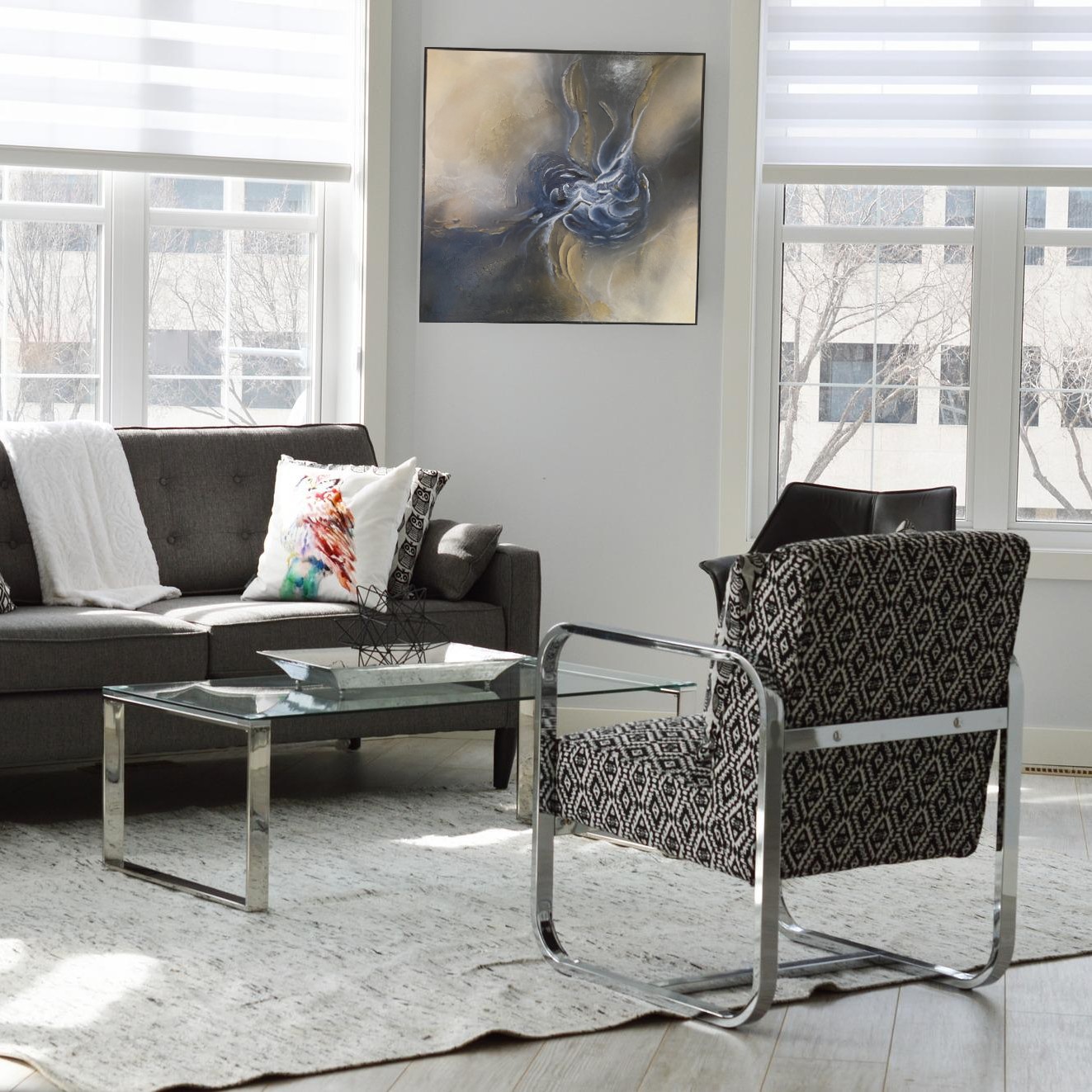 Mungibeddu - par II in living room