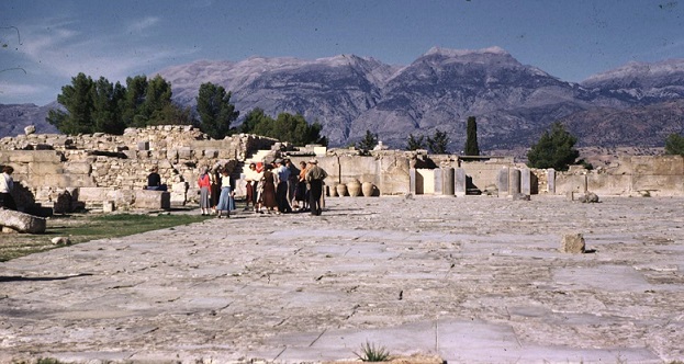 Phaistos (achtergond Psiloritis)